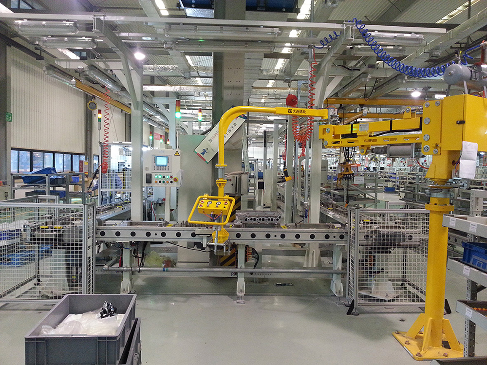 發(fā)動(dòng)機(jī)缸蓋裝配線